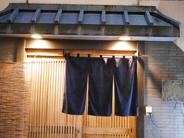 東銀座の寿司屋